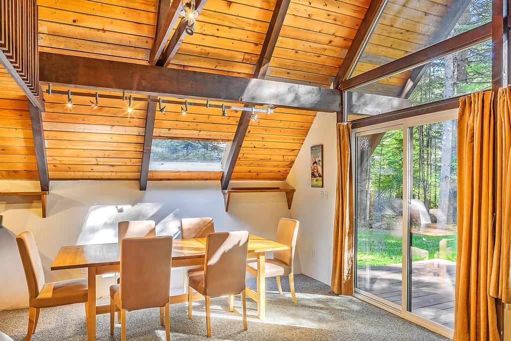 Four Stone Lodge Greenwater Extérieur photo