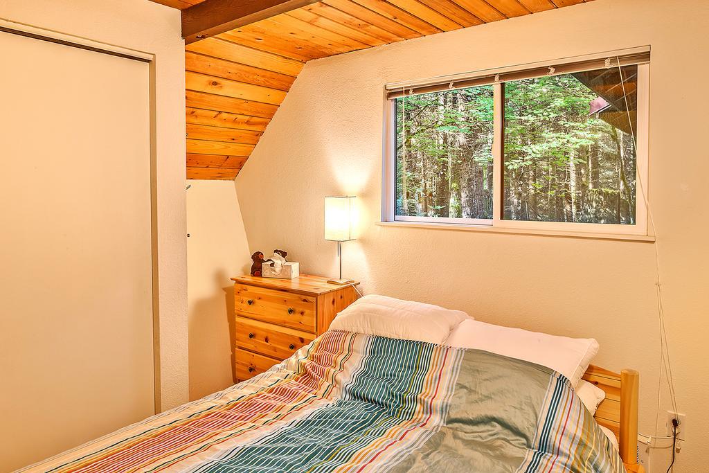 Four Stone Lodge Greenwater Extérieur photo